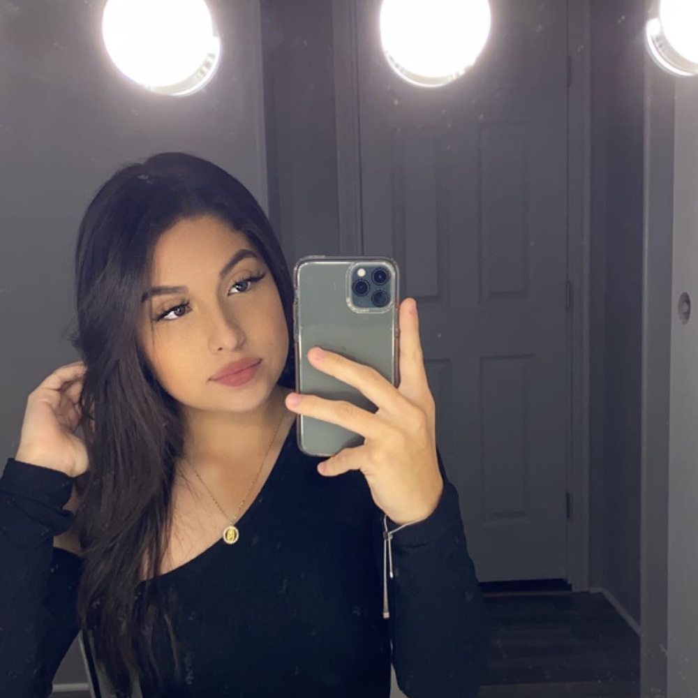 Meet your Posher, Heidi